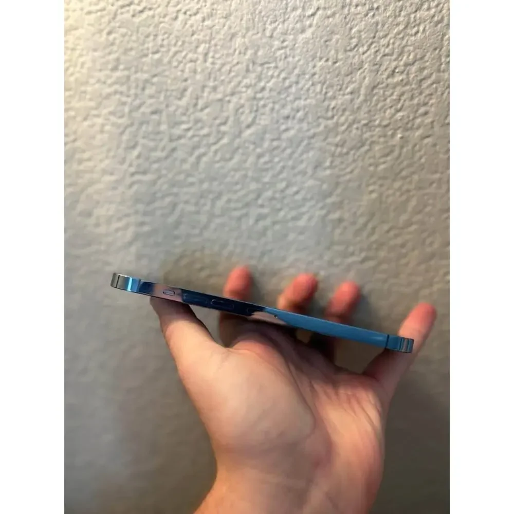 iPhone 13 Pro Max 256GB - UNLOCKED
